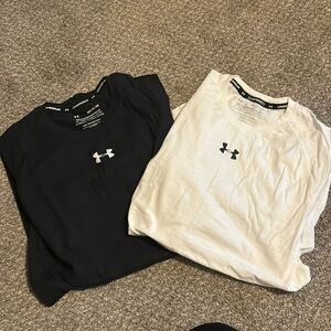 Under armour tshirts